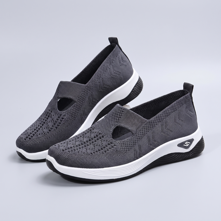 ELARA COMFORT SNEAKER