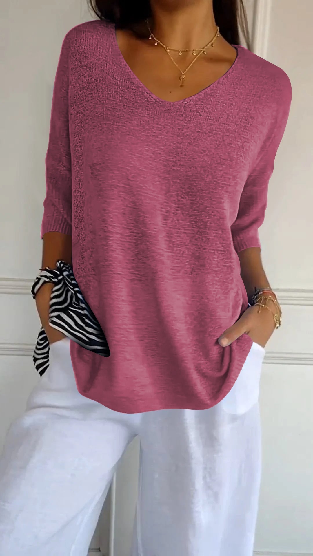Ashcroft | Timeless V-Neck Top