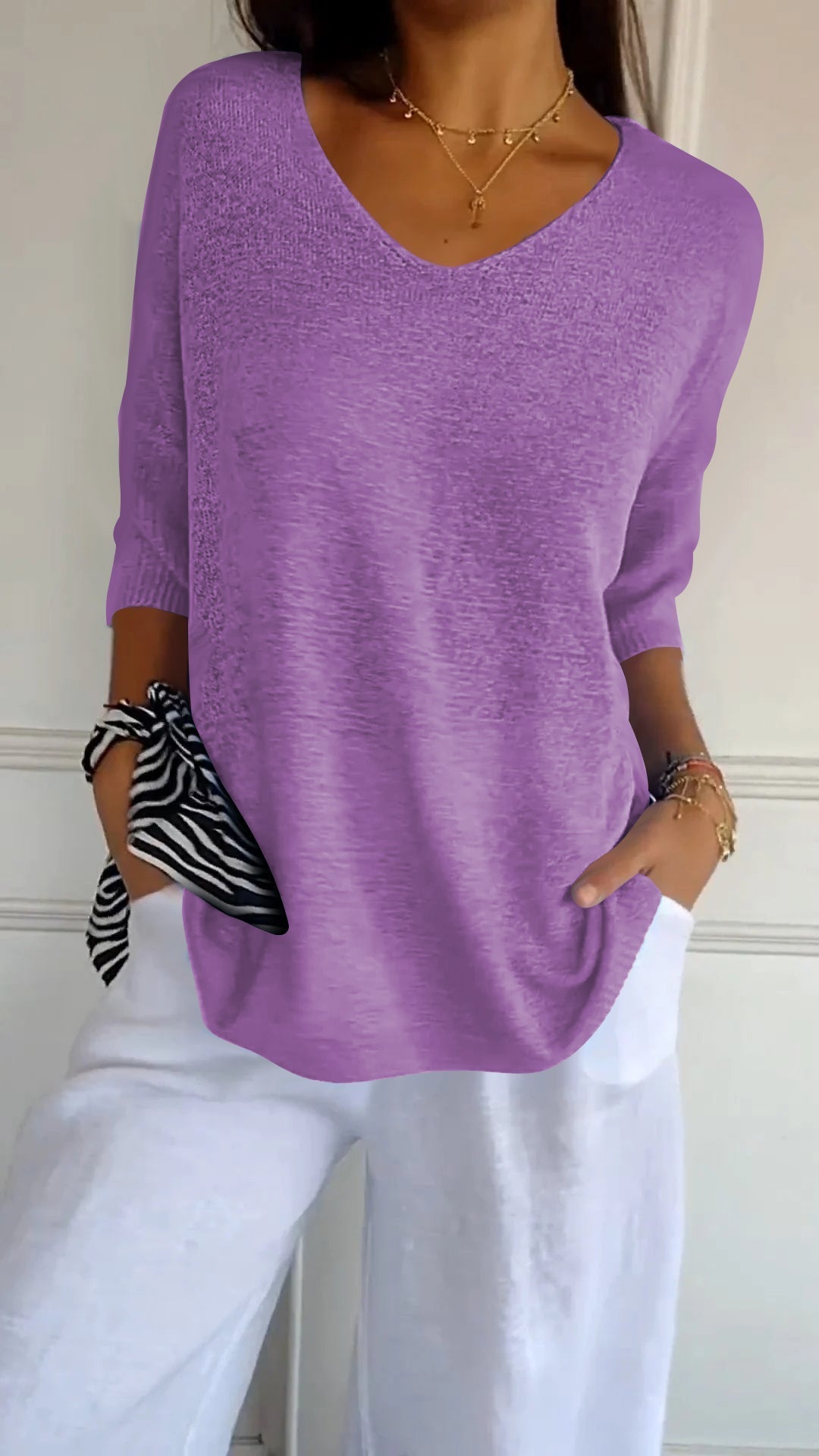 Ashcroft | Timeless V-Neck Top