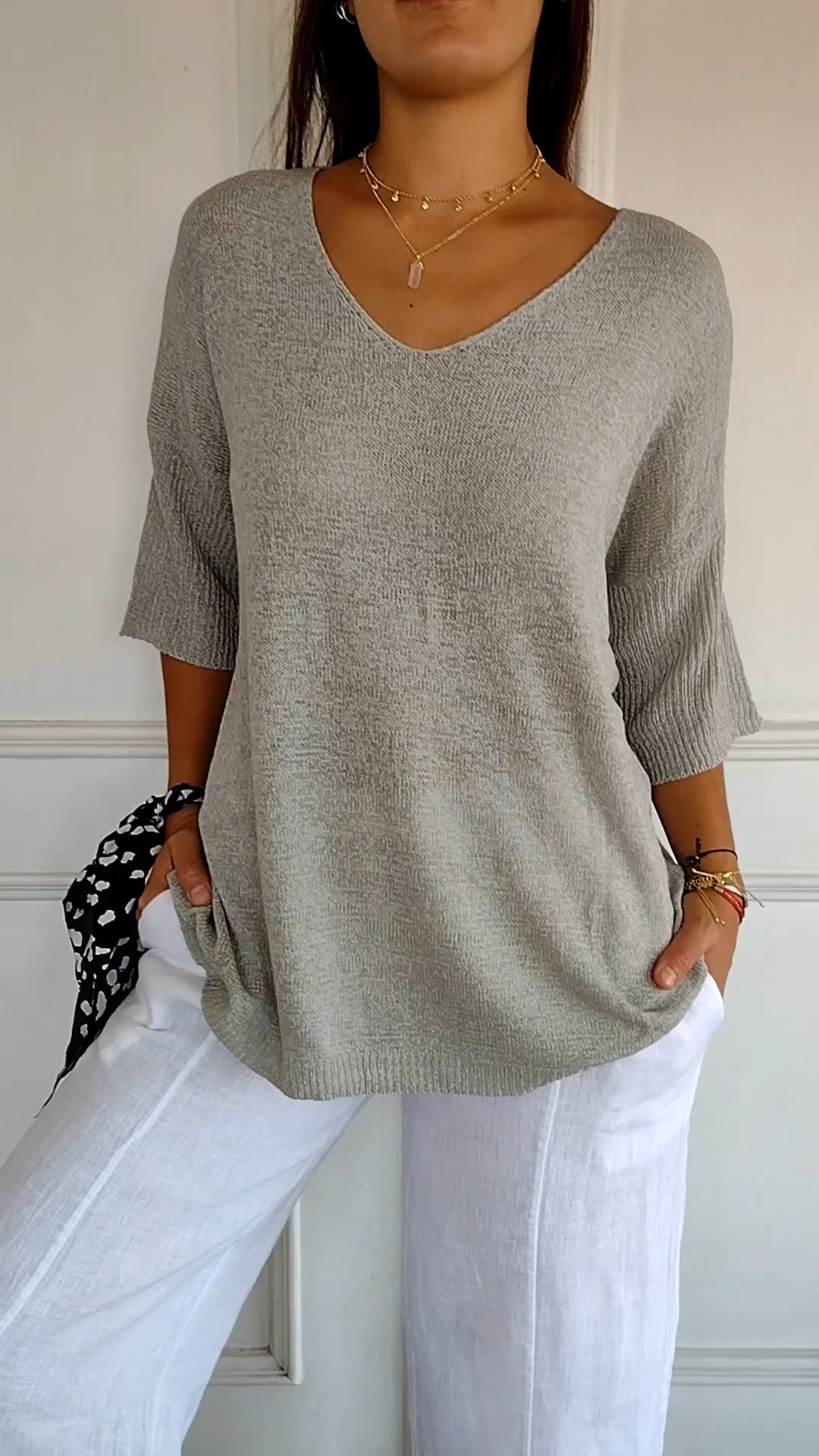 Ashcroft | Timeless V-Neck Top