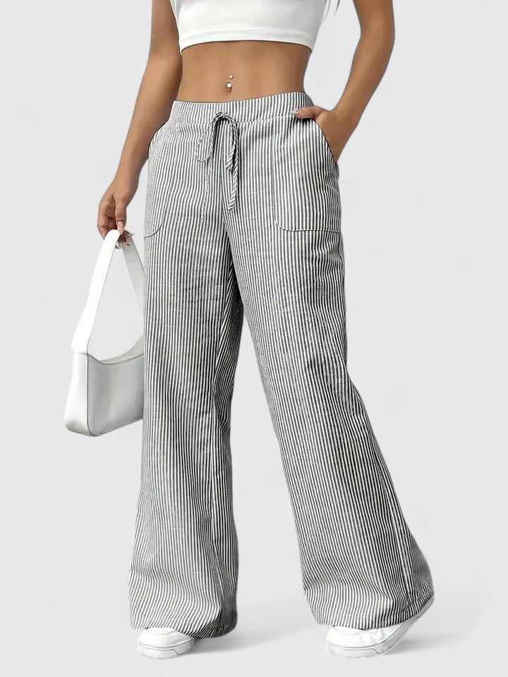 Ashcroft | Birgit Comfortable Wide-Leg Trousers with Elegant Details