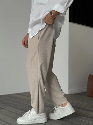 Ashcroft | Men's Relaxed Fit Pleated Trousers – Elegant Everyday & Business Look
