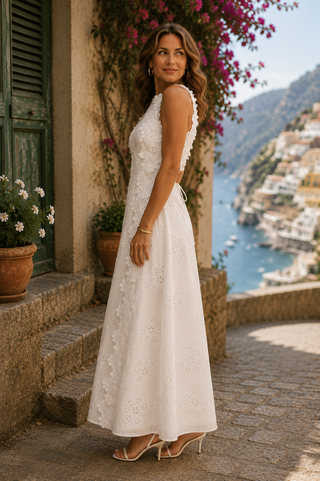 Della | Embroidered Maxi Dress