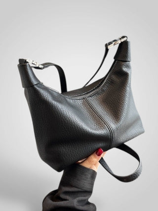 Vía | Elegant Bag