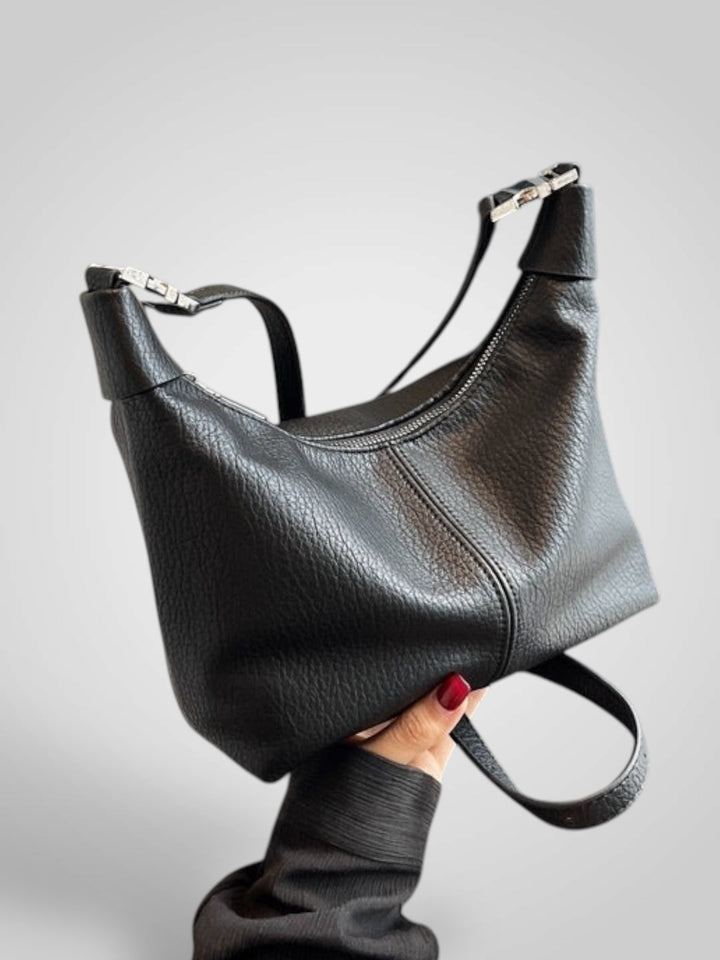 Vía | Elegant Bag