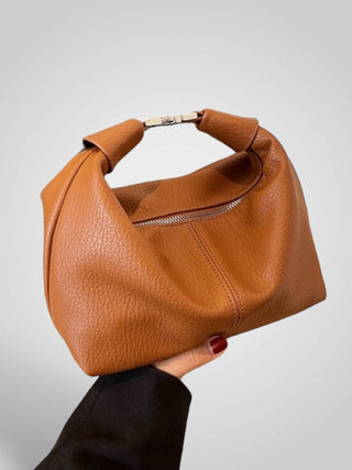 Vía | Elegant Bag