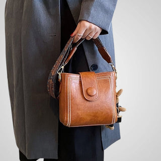 Olmo | Retro Bag with Wide Adjustable Strap