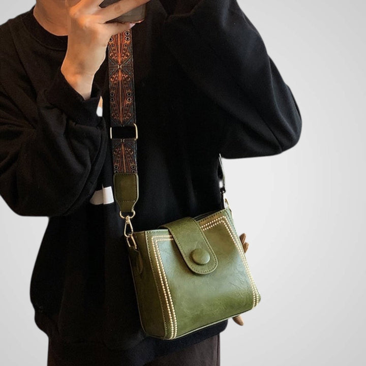 Olmo | Retro Bag with Wide Adjustable Strap