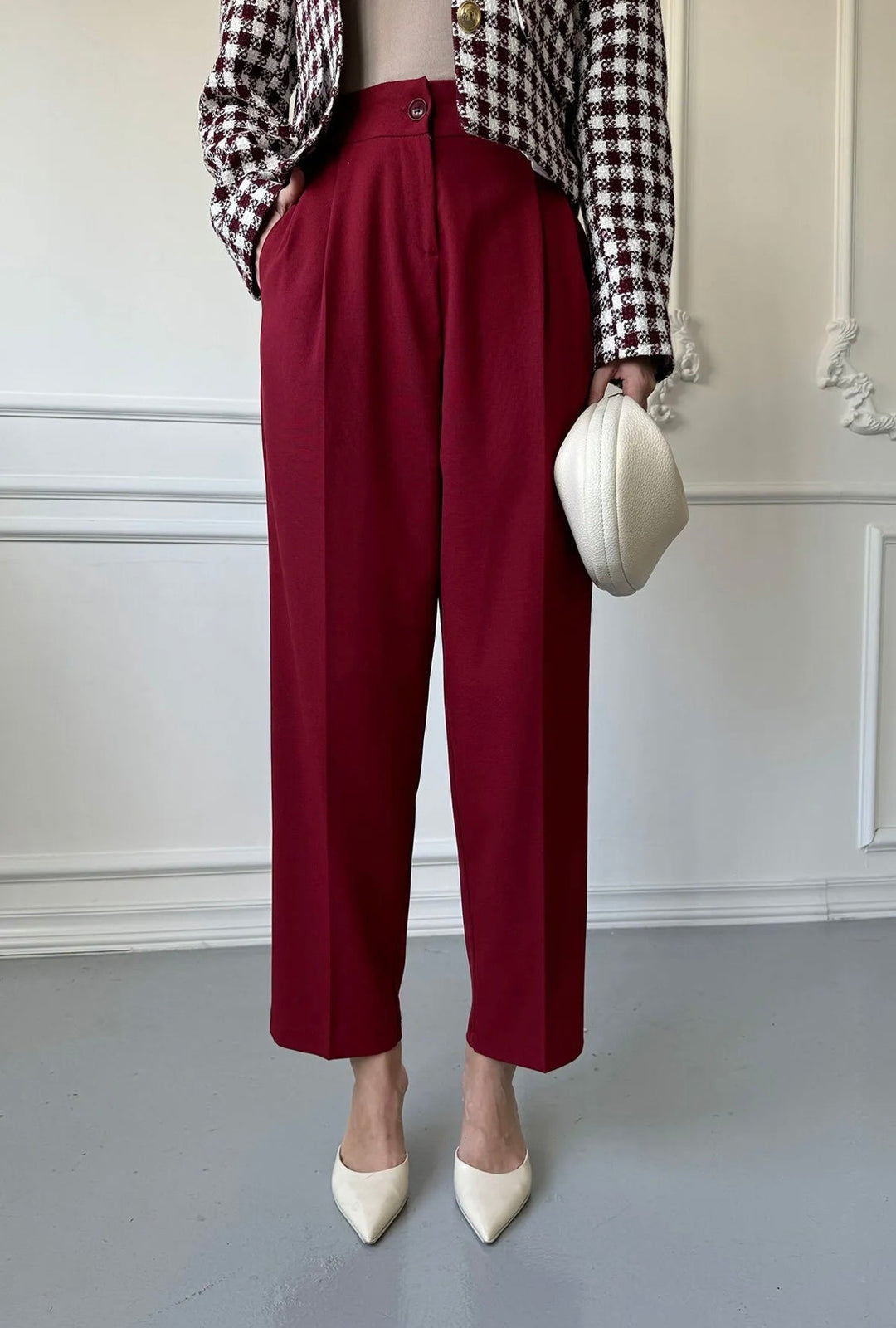 Ashcroft | Classic Slim-Fit Tailored Trousers