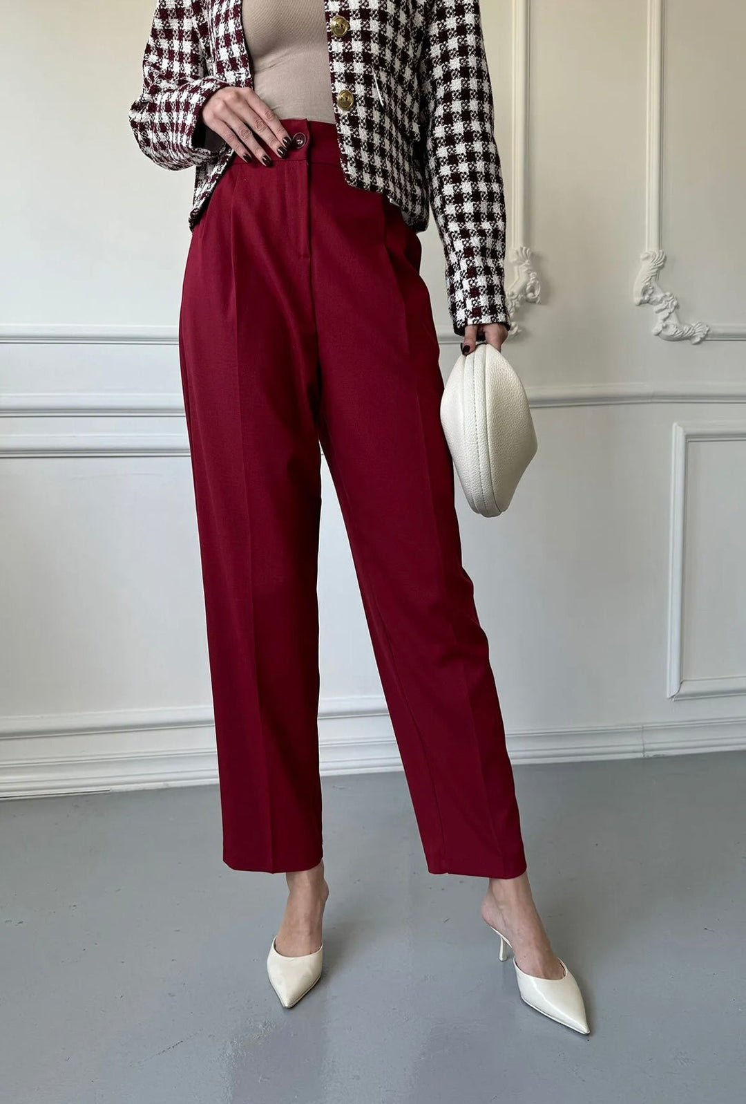 Ashcroft | Classic Slim-Fit Tailored Trousers