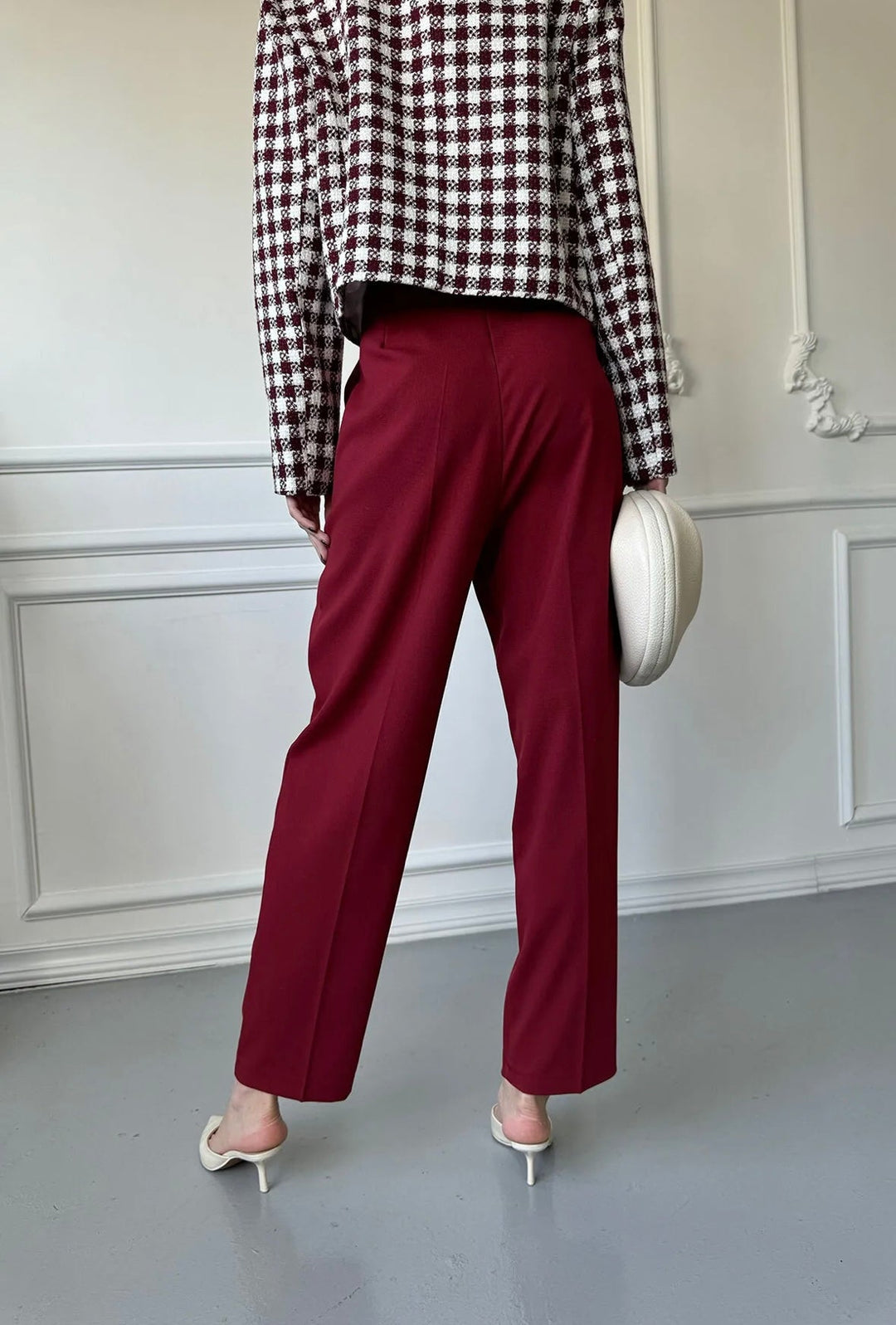 Ashcroft | Classic Slim-Fit Tailored Trousers