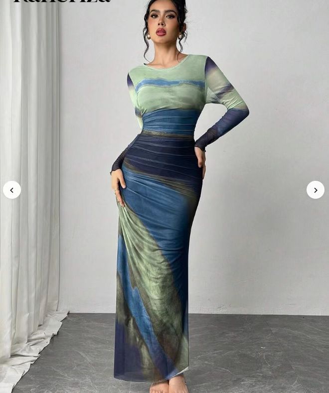 Ashcroft Comfy Printed Round Neck Bodycon Maxi Dress – view 9