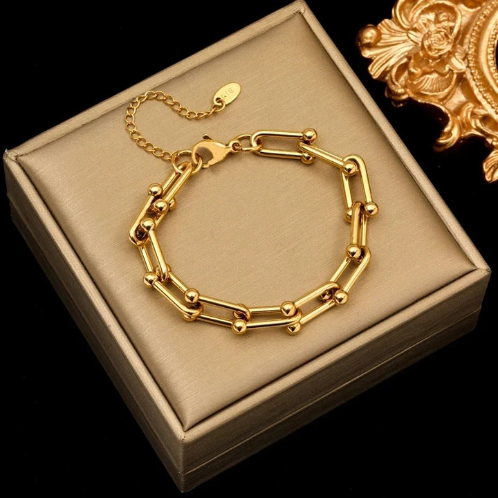 Ashcroft | Caleste Necklace