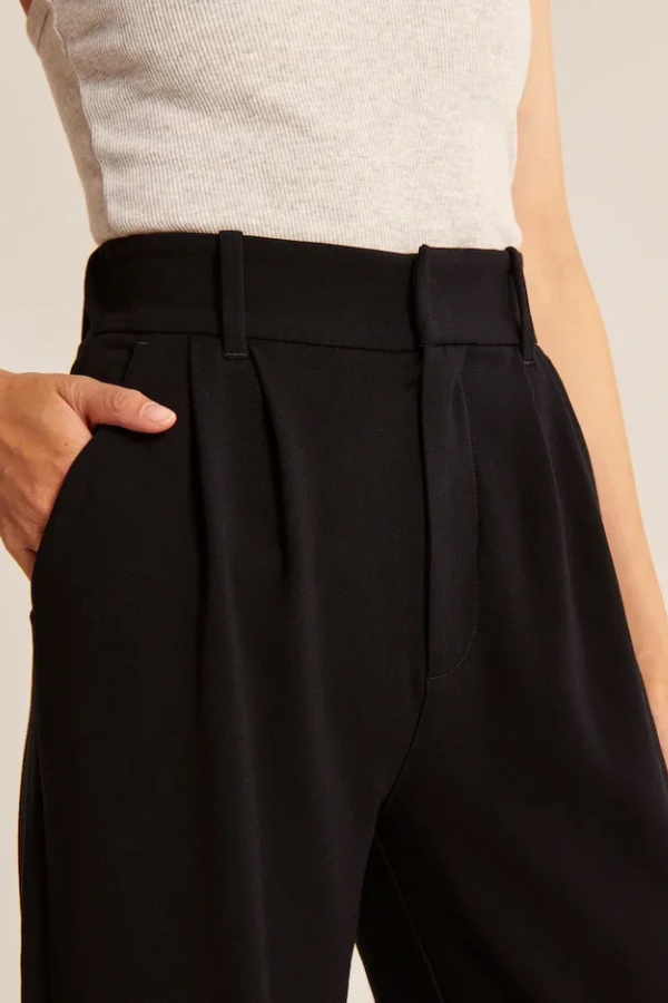 Ashcroft | Wide-Leg Tailored Trousers