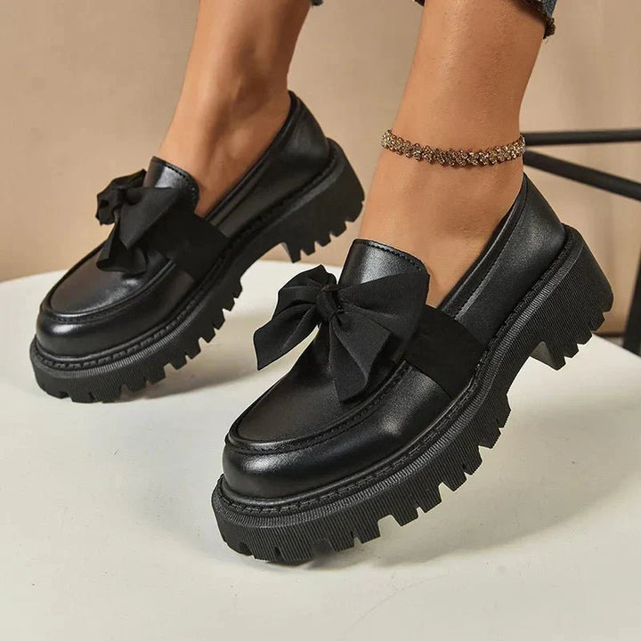 Ashcroft | Comfortable Water-Repellent Moccasins