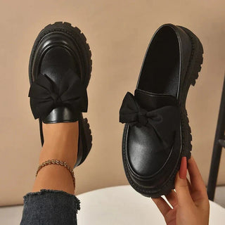Ashcroft | Comfortable Water-Repellent Moccasins