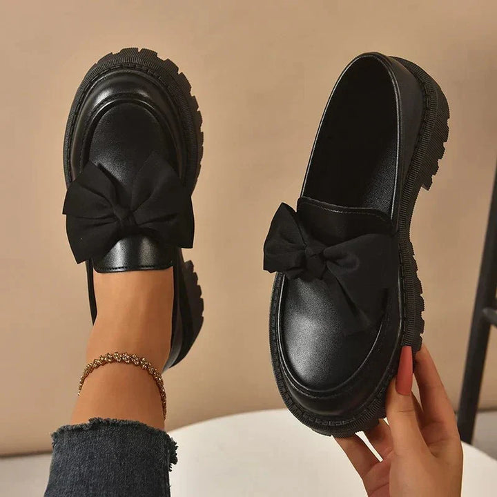 Ashcroft | Comfortable Water-Repellent Moccasins