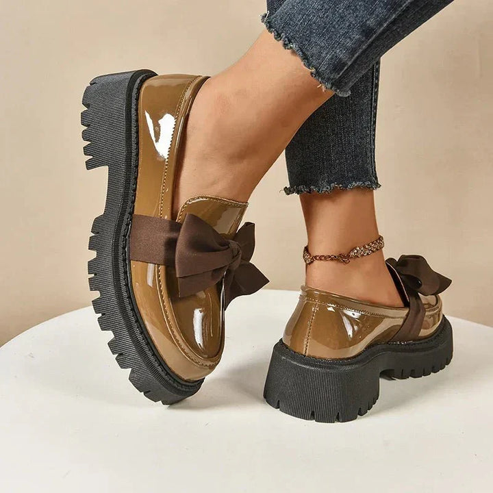 Ashcroft | Comfortable Water-Repellent Moccasins