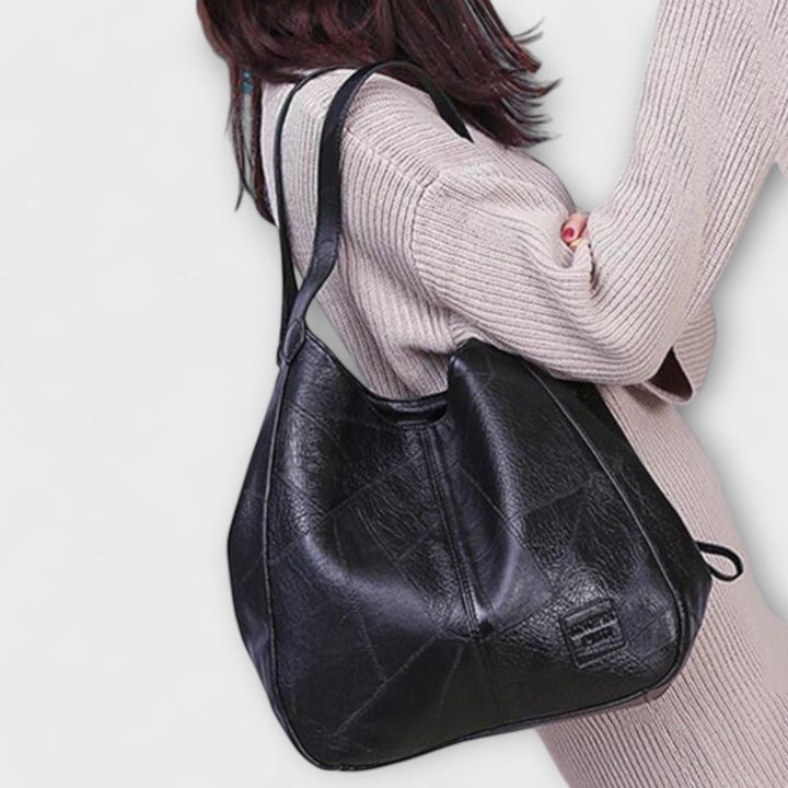 Ashcroft | Carlotta Spacious Shoulder Bag