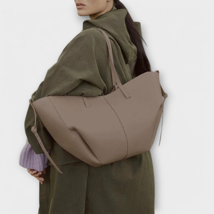 Ashcroft | Halden Spacious Everyday Tote Bag