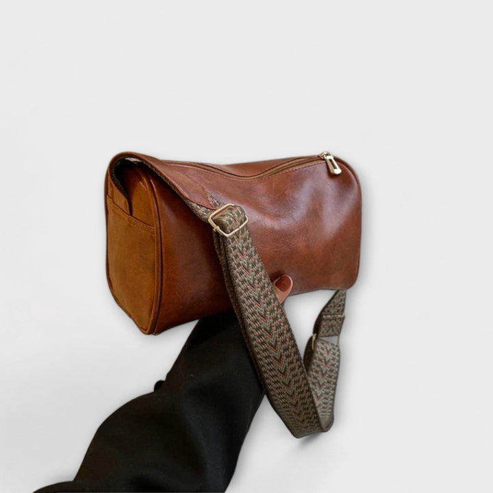 Ashcroft | Avalon Woven Strap Shoulder Bag