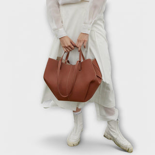 Ashcroft | Halden Spacious Everyday Tote Bag