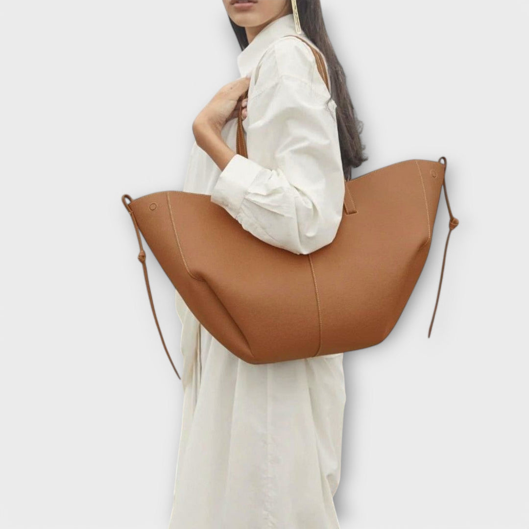 Ashcroft | Halden Spacious Everyday Tote Bag