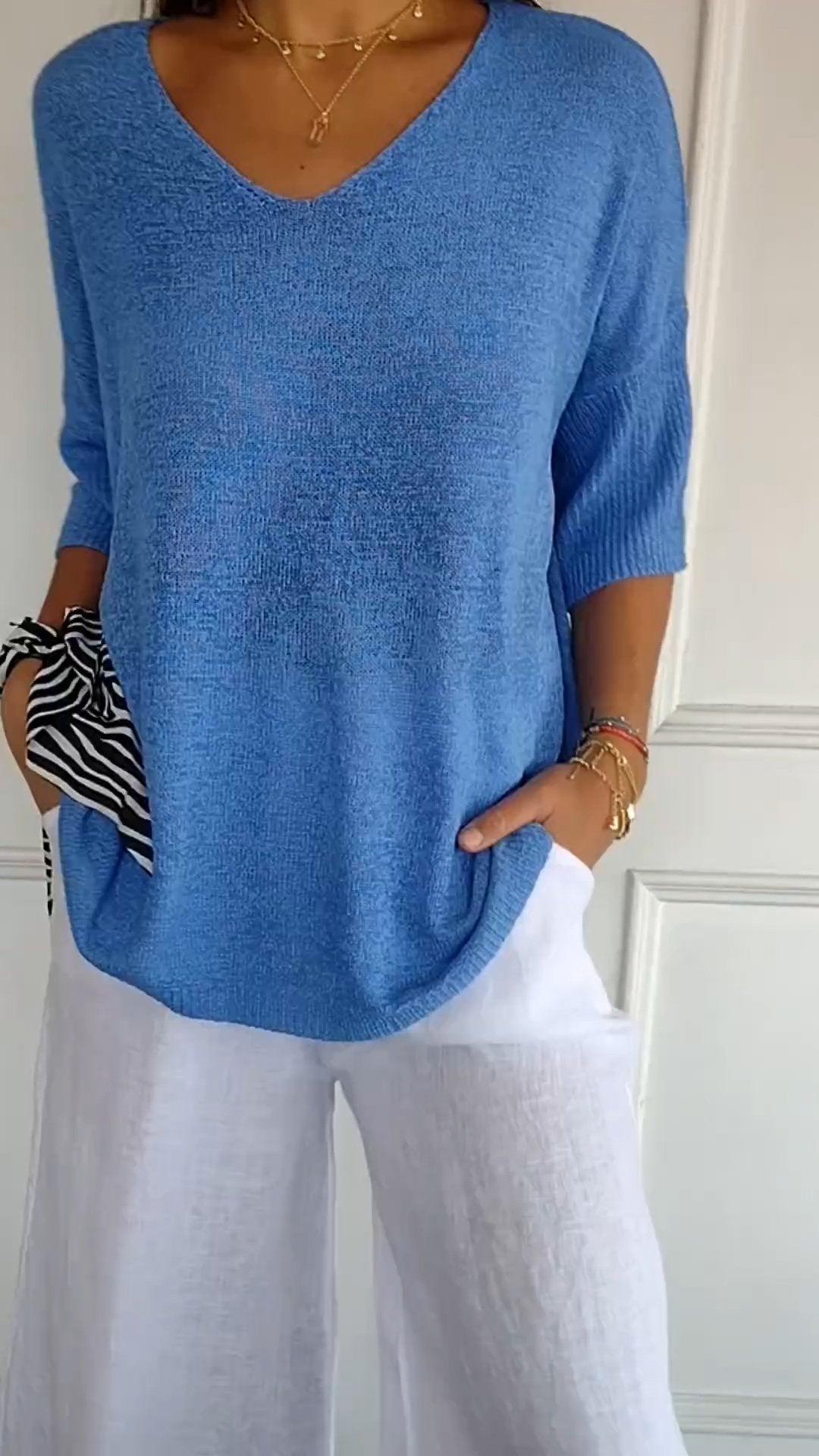 Ashcroft | Timeless V-Neck Top