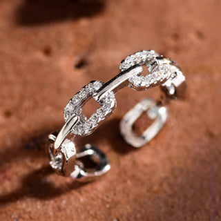 Radiant Chain Gold Ring